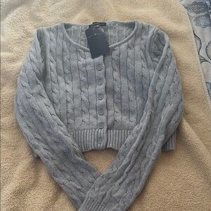 Brandy Melville cropped Light Gray Cable Knit Cardigan